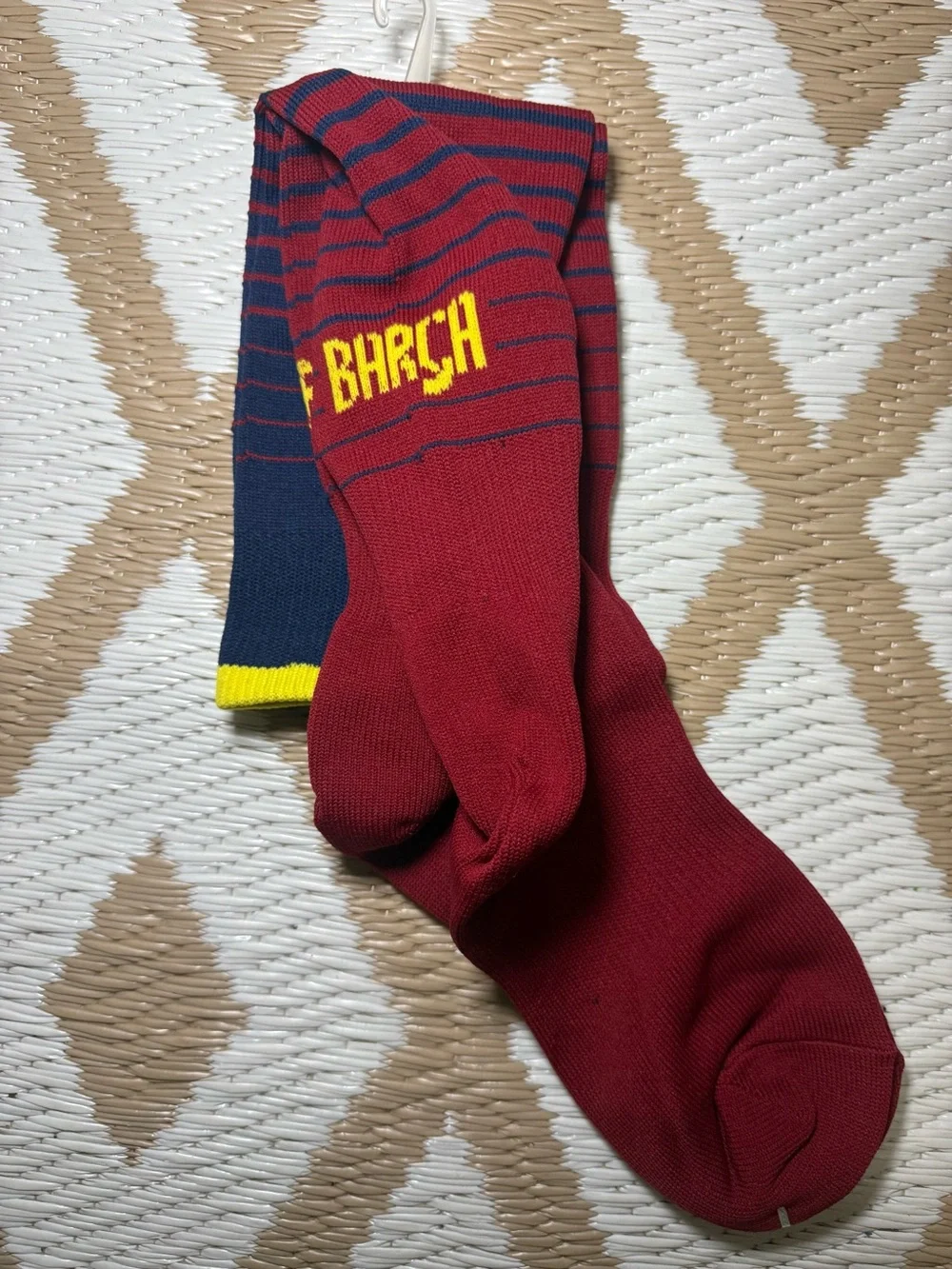 Magic Kick Athletic Socks 1 Pair One Size Red Blue Yellow Striped Nylon